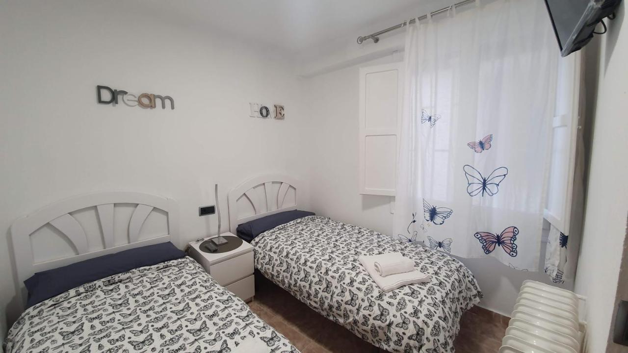 Casa Campanilla Jaca Hotel Екстериор снимка