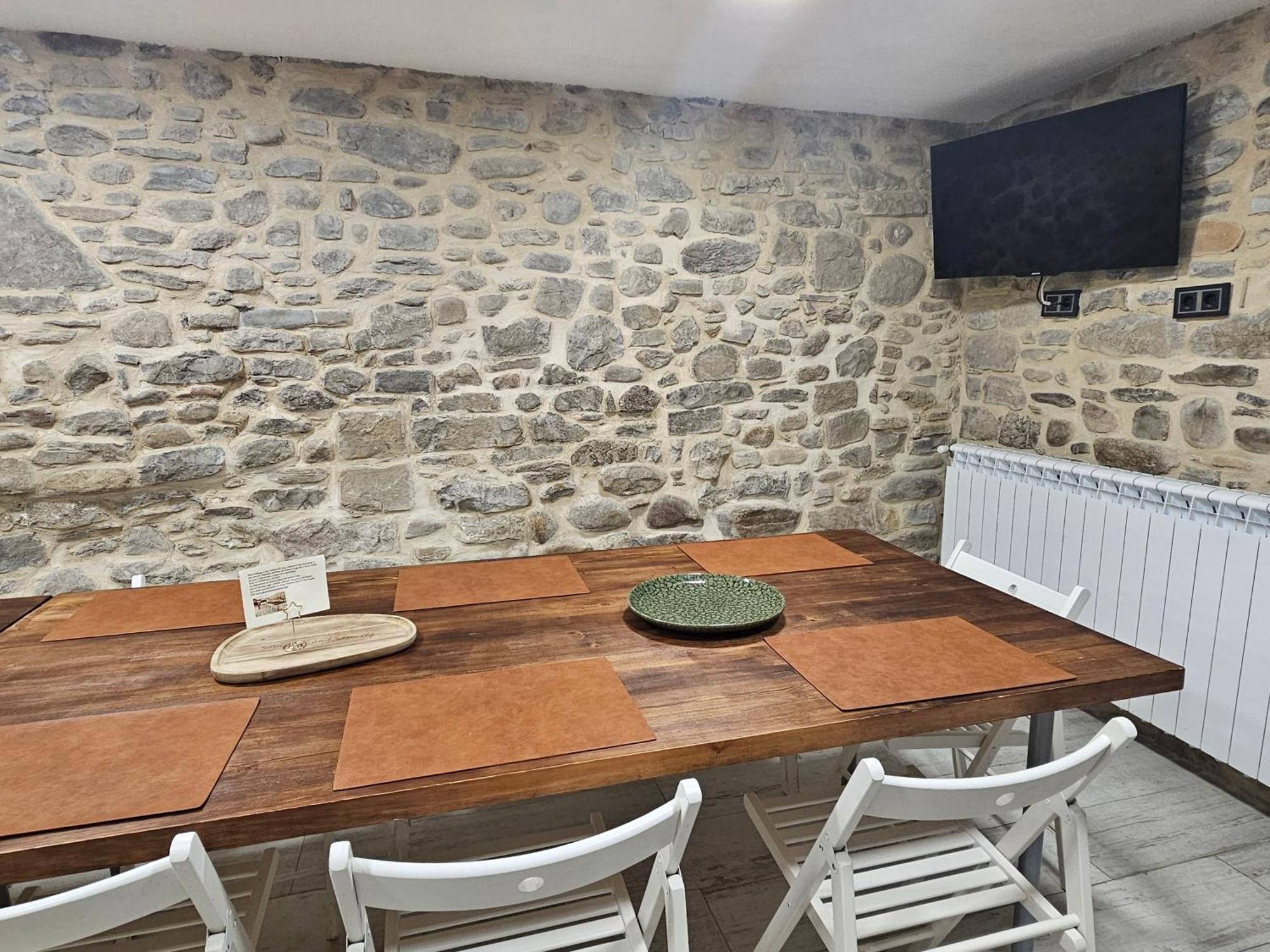 Casa Campanilla Jaca Hotel Екстериор снимка